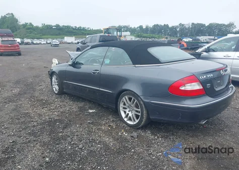 2009 Mercedes-Benz Clk 350 z USA, uszkodzony, nr VIN WDBTK56F79T101806